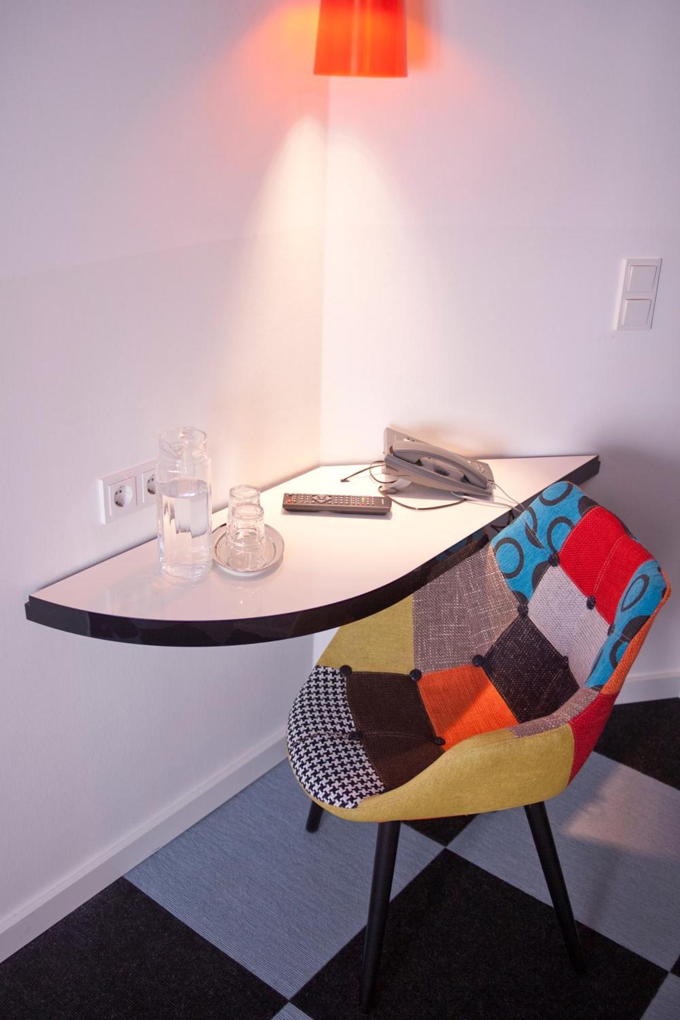 Hotel Cristall - Frankfurt City Frankfurt am Main Bagian luar foto