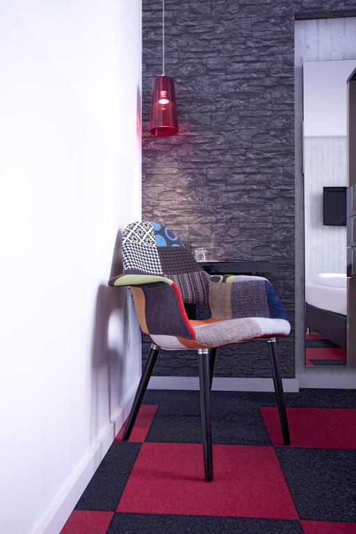 Hotel Cristall - Frankfurt City Frankfurt am Main Bagian luar foto